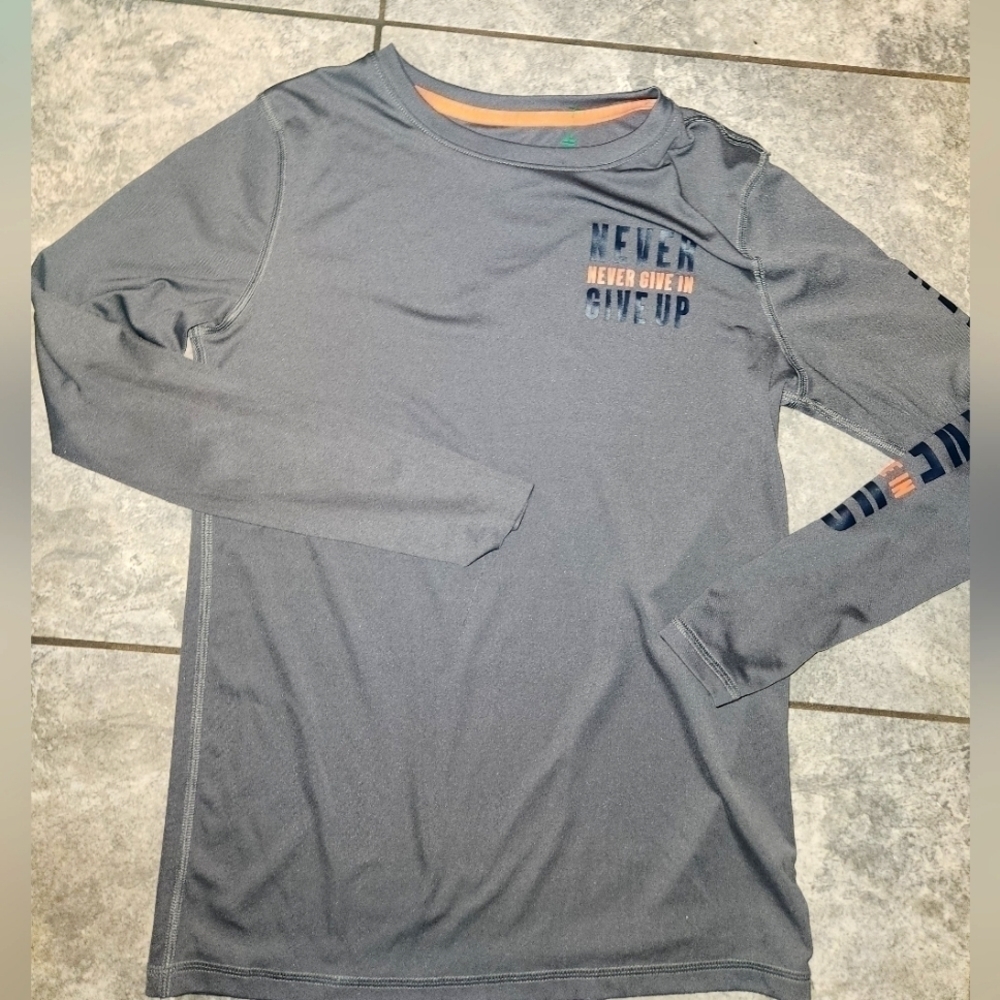 ALL In Motion Long Sleeve Gray Shirt SizeNever Give Up Size 12/14 Large